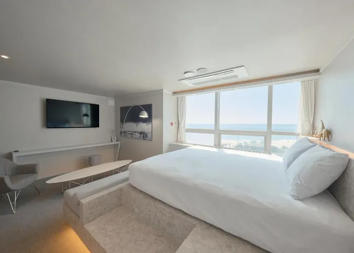 Uh The Haeundae 3* Busan