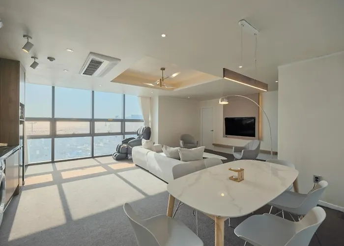 Uh The Haeundae 3* Busan