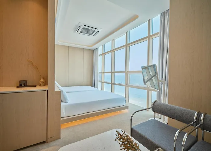 Hotel Uh The Haeundae 3*