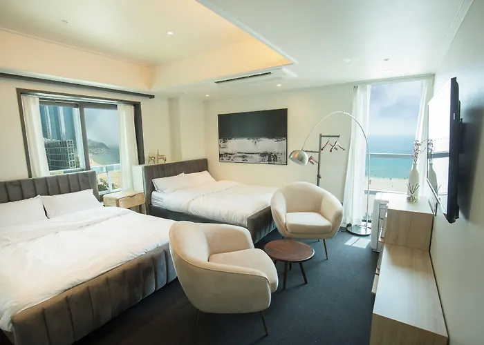 Uh The Haeundae 3*
