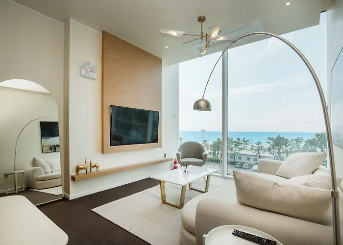 Uh The Haeundae Hotel Pusan